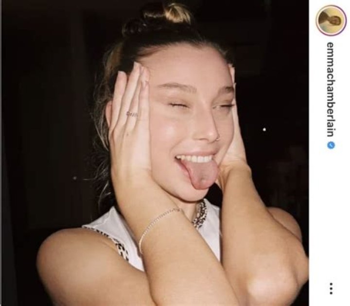 Emma Chamberlain addresses backlash over allegedly racist photos