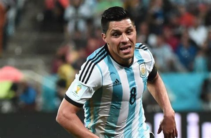 Enzo PÉREZ named to Argentina World Cup squad