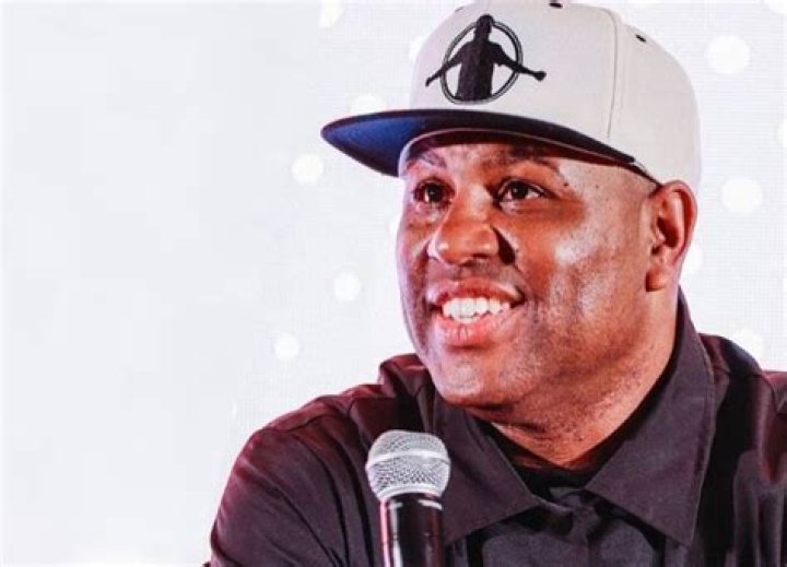 Eric Thomas - Bio, Age, Net Worth, Height, Single, Nationality, Career, Wiki