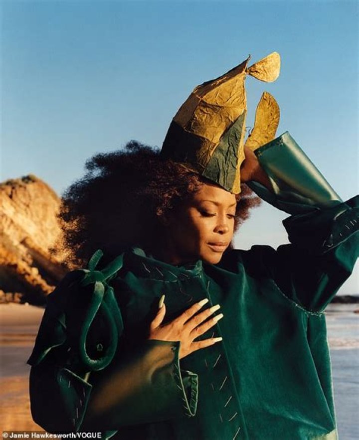 Erykah Badu's Youngest Daughter: A Glimpse Into Her Life