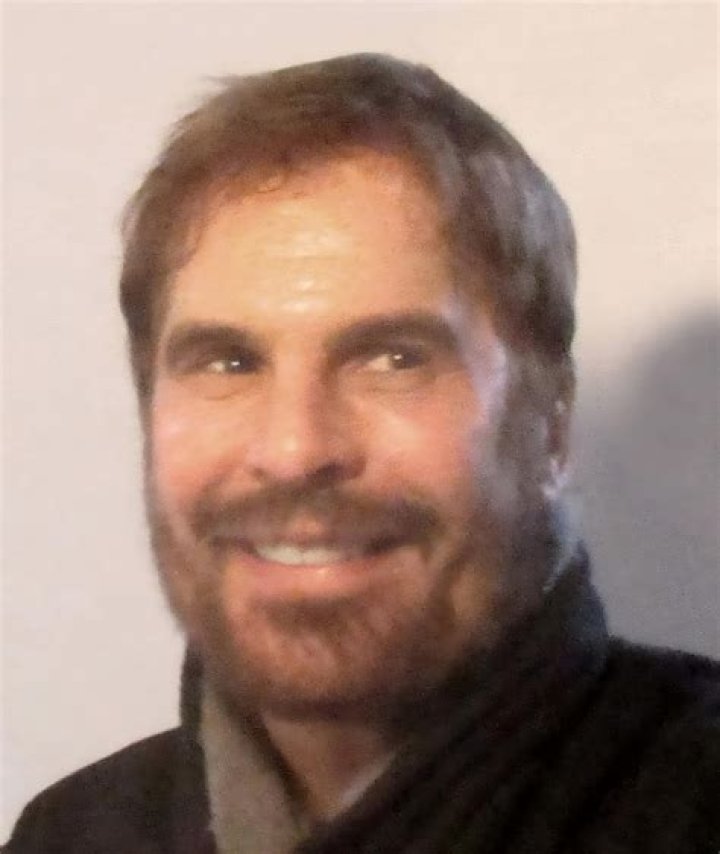 Exploring The Life And Relationships Of Thom Bierdz