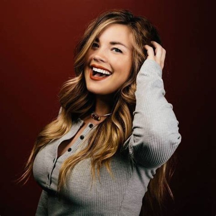 Falen Bonsett ~ Complete Biography with [ Photos