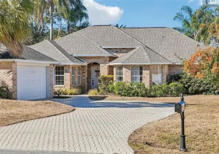	FLAGLER HAS AN OPEN HOUSE	