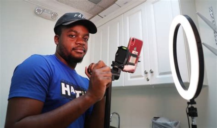	‘For de people’: Lauderhill TikToker ‘Haitian Papi’ shows Caribbean pride in comedy videos	