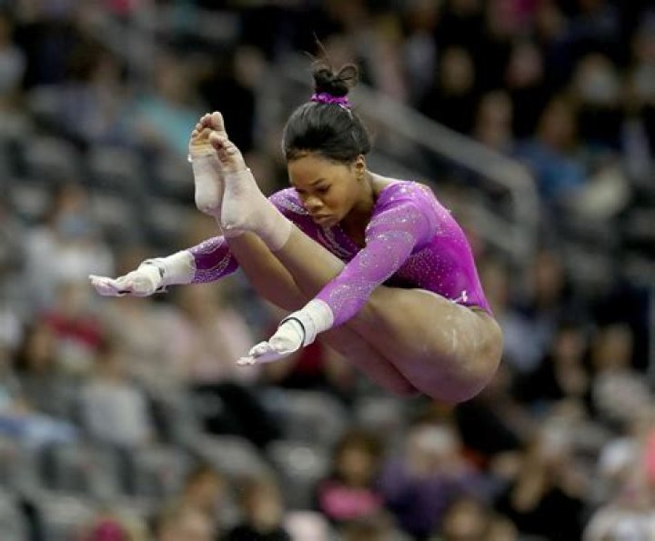 Gabby Douglas sparks controversy during USA national anthem