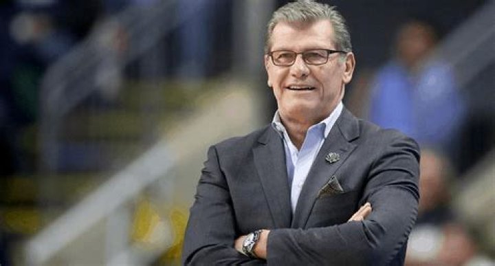 Geno Auriemma Net Worth 2024