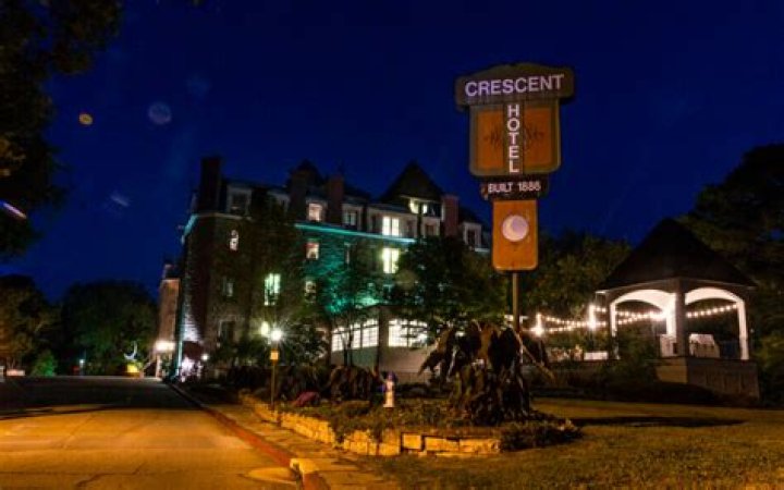 Ghost-hunting at 1886 Crescent, America's most haunted hotel