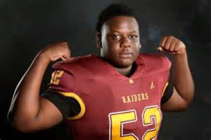 	GLADES CENTRAL GETS 100TH STRAIGHT WIN	