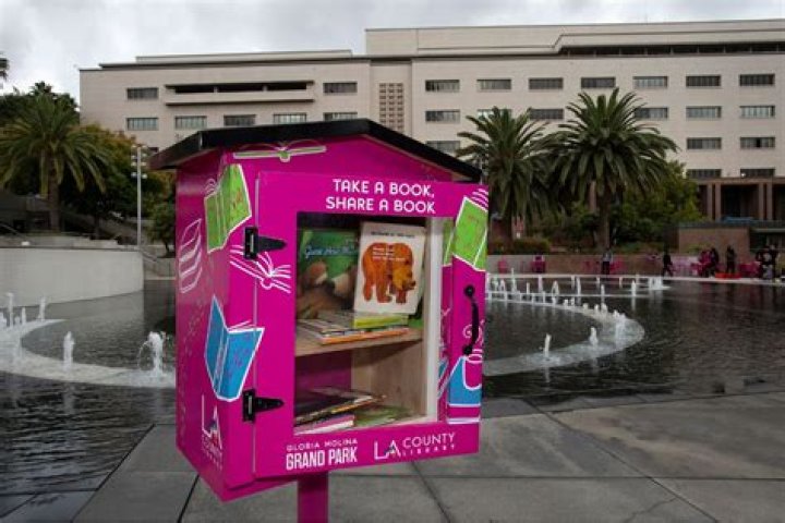 	Grab and share books with Boynton Beach’s ‘Little Libraries’	