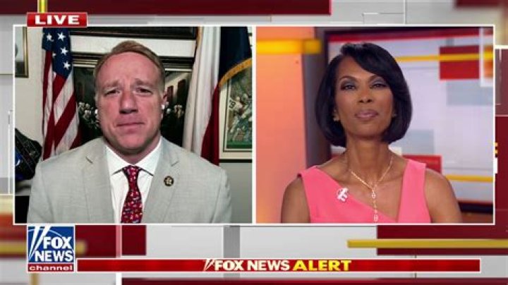 Harris Faulkner Leaving Fox News: What You Need To Know