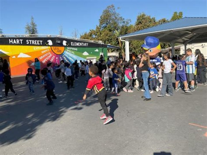 Hart Street Elementary School - Canoga Park