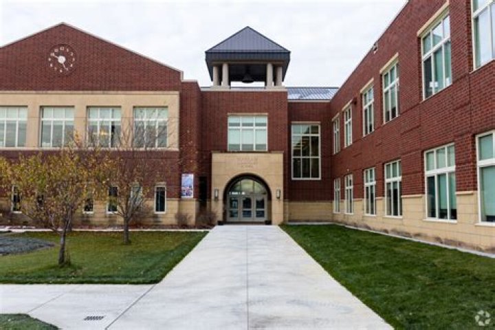 Hassan Elementary School - Rogers