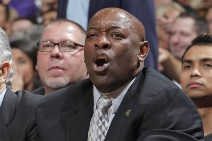 	Heat round out coaching staff with Chris Quinn, Keith Smart	