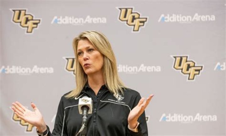 	Here’s how much Georgia owes UCF for hiring coach Katie Abrahamson-Henderson	