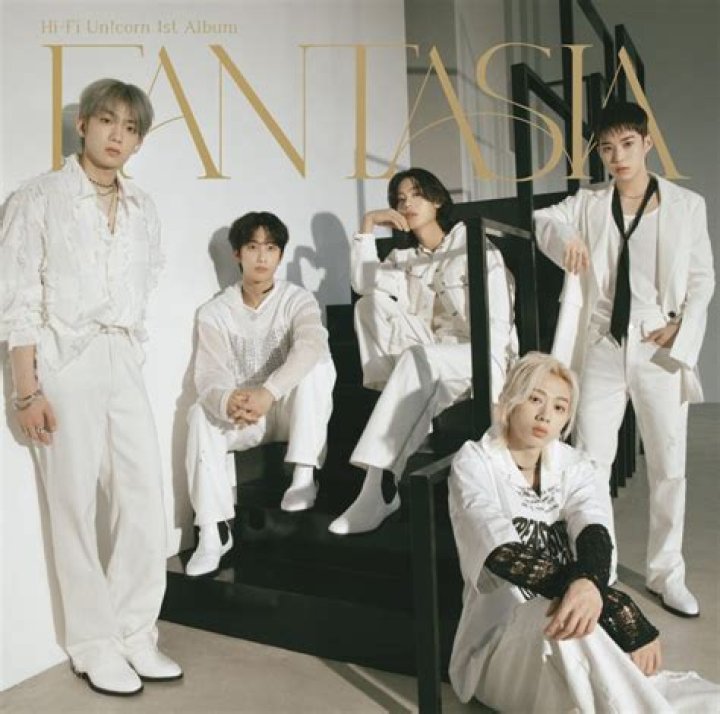 Hi-Fi Un!corn: Profile, Members, Ages, Birthdays, Positions