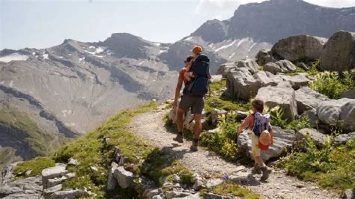 	HIKING UP TO A HUT	