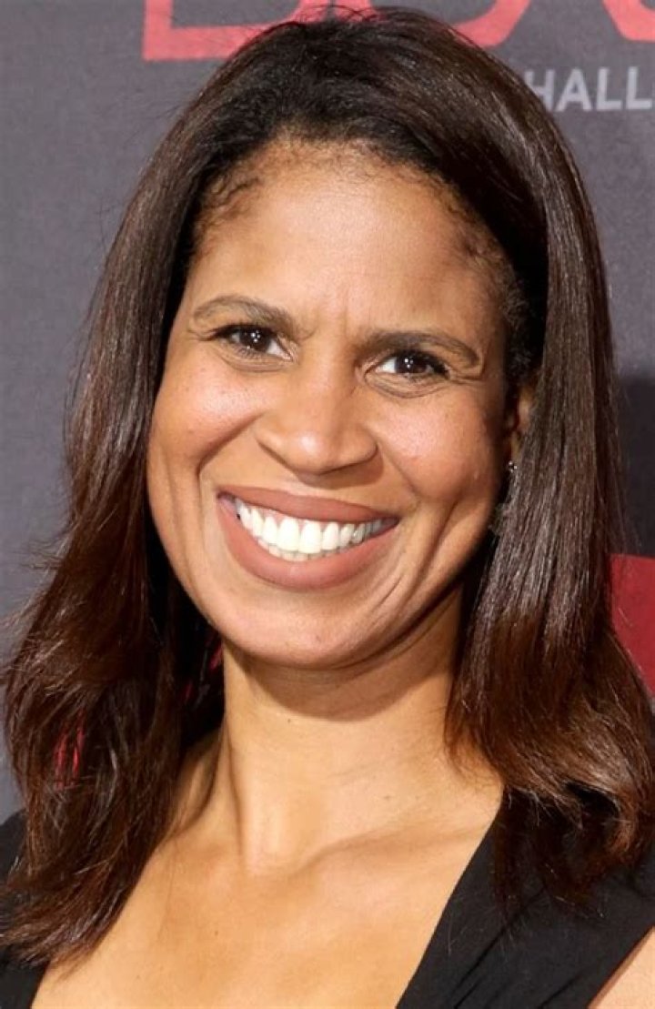 Holly Frazier Biography