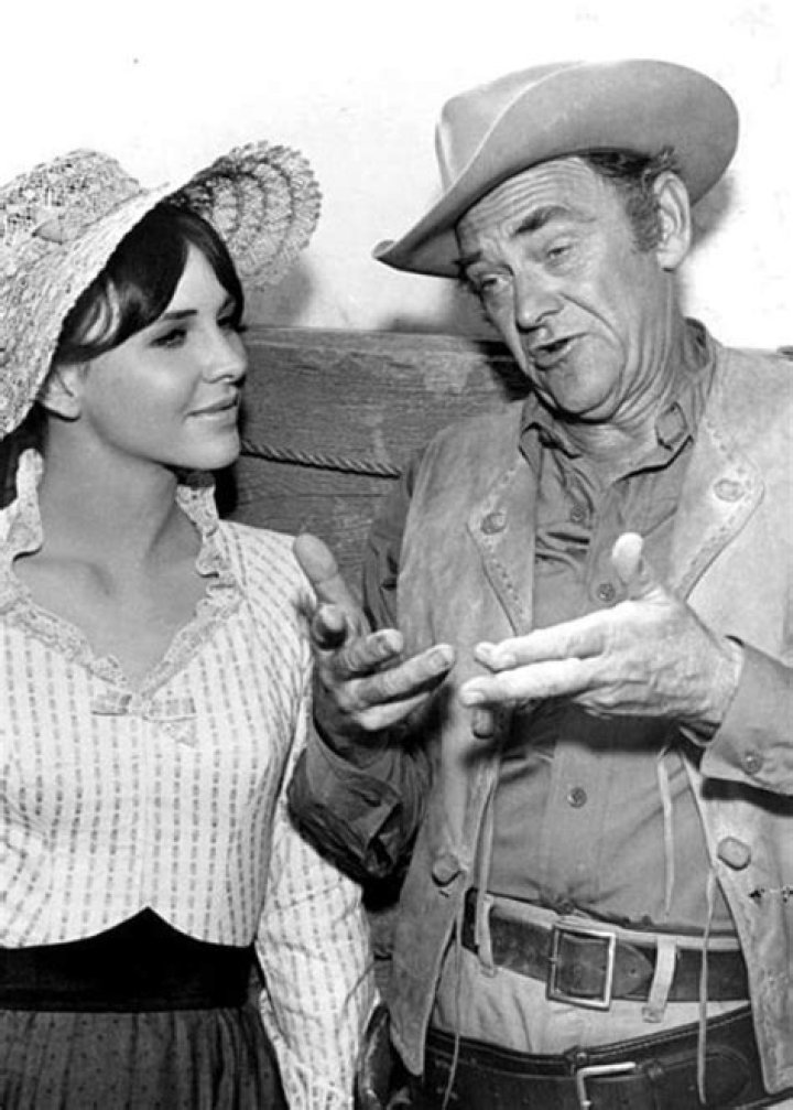 Holly Mcintire: Facts About John McIntire's Daughter