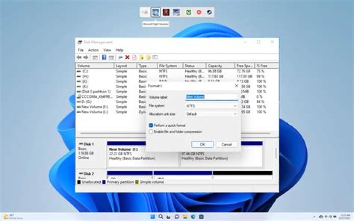 How can I format my laptop using USB?