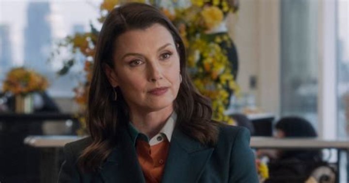How Much Does Bridget Moynahan Make Per Episode?