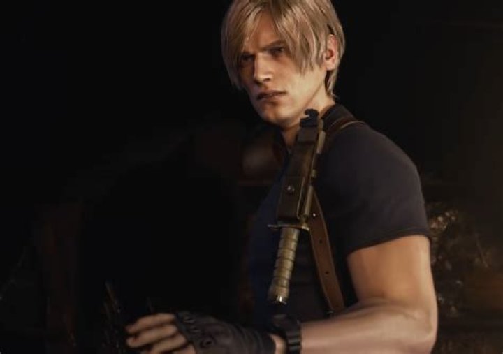 How Old Is Leon In Resident Evil 4?