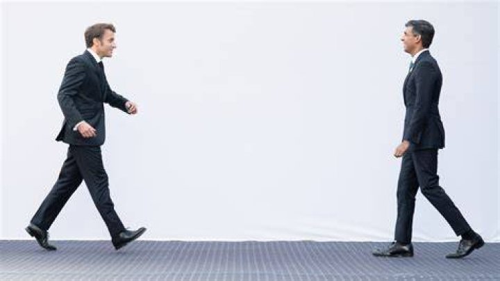 How Tall Is Emmanuel Macron In Feet And Inches?
