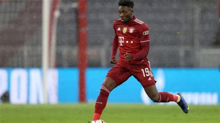 How to Complete the Bundesliga POTM SBC