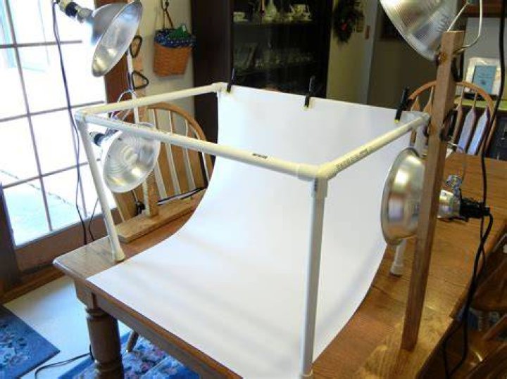 How to Make a DIY Light Box for Just a Few Dollars