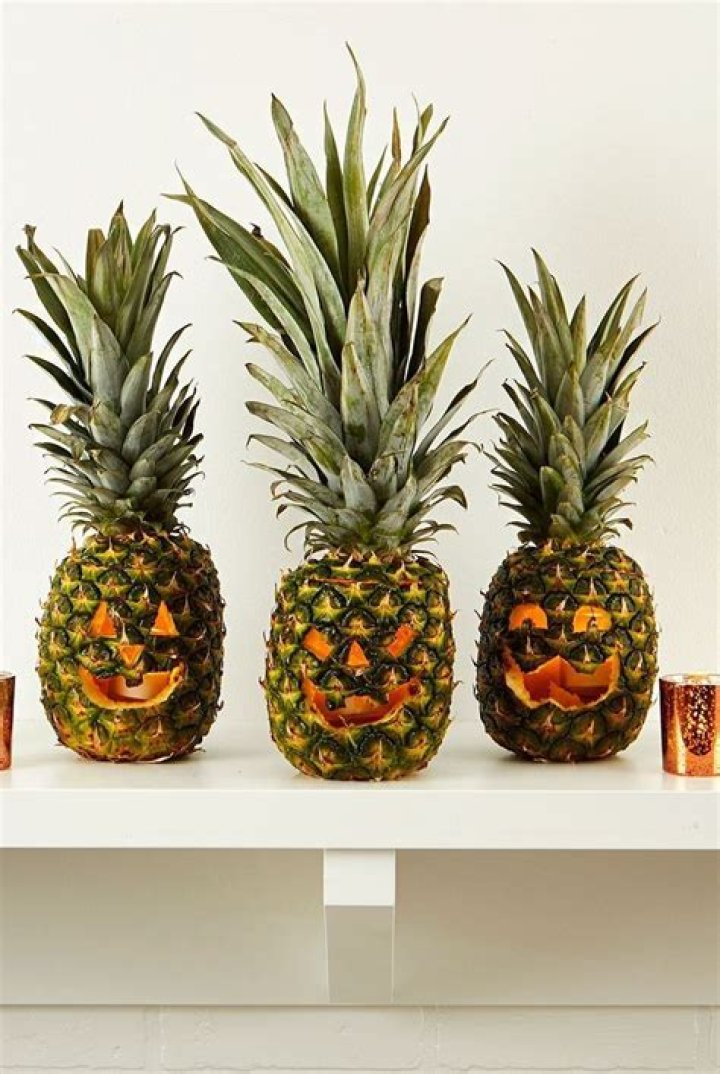 	How to make a pineapple jack-o-lantern for Halloween	
