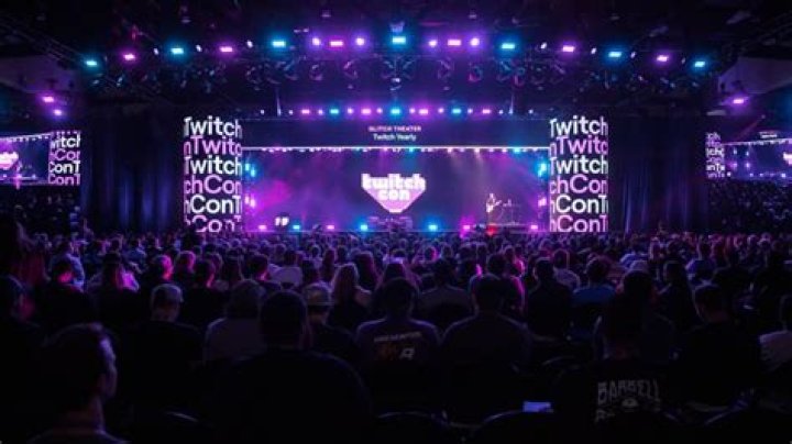 How to watch TwitchCon online: GlitchCon schedule, events, more