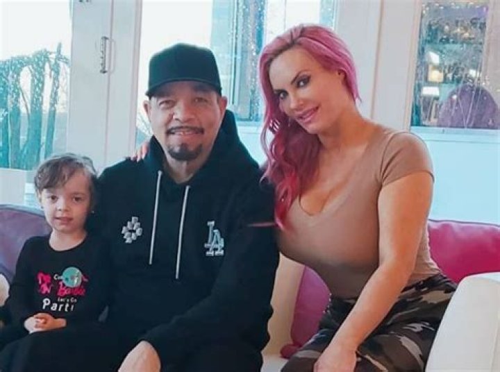 ICE T’S WIFE, COCO AUSTIN, BREASTFEEDS THEIR FOUR YEAR OLD FOR ‘COMFORT’