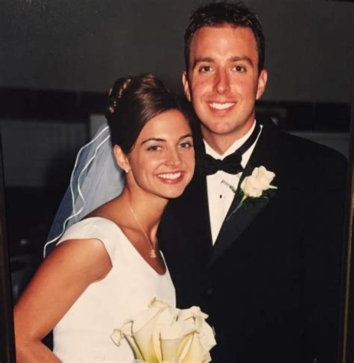 Inside Paula Faris And Husband John Krueger’s Married Life