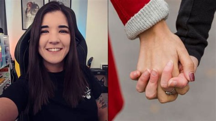 Internet goes wild after AnneMunition reveals her surprise relationship