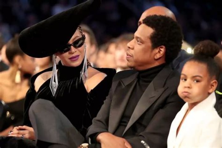 IS BEYONCE PREGNANT?