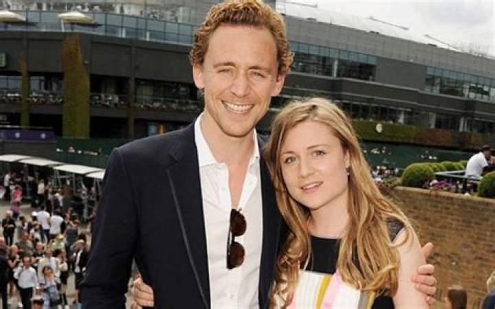 Is Emma Hiddleston Married? Find out her relation and affairs.