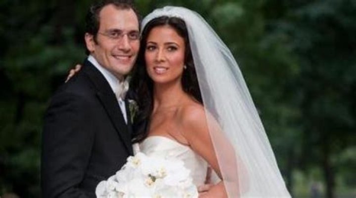 Is Julie Banderas Still Married?