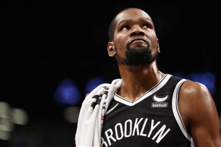 Is Kevin Durant really related to Decobie Durant?