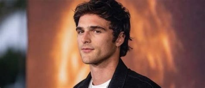 Jacob Elordi: Wiki, Bio, Age, Net Worth, Height, Girlfriends, Family