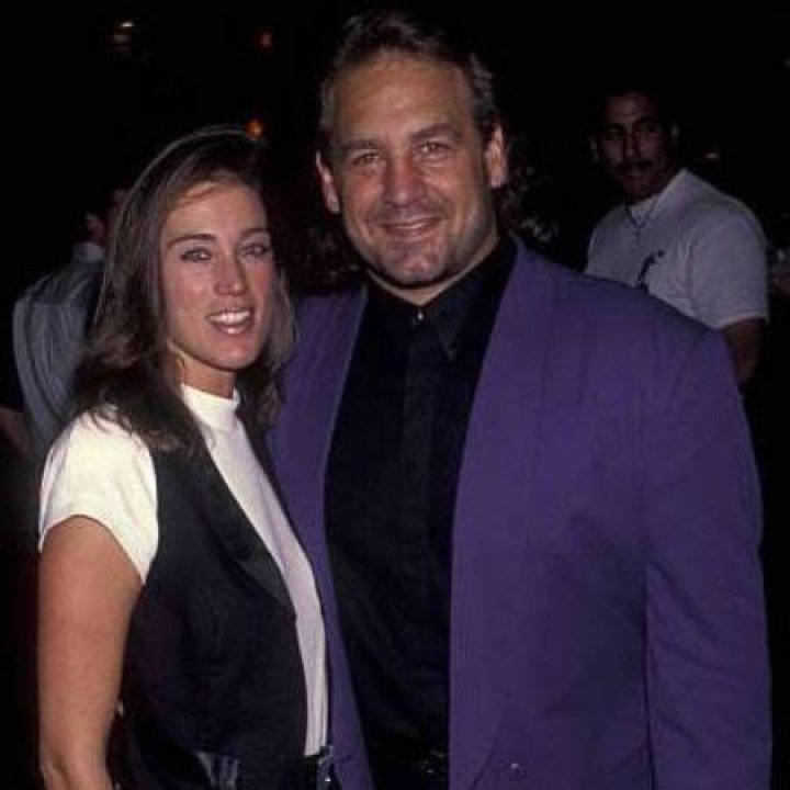 Jacqueline Benlein, Bob Golic's ex-wife