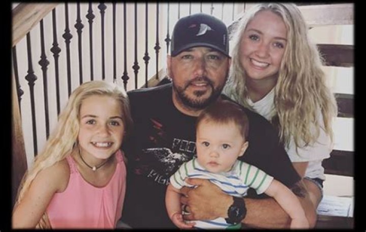 Jason Aldeans Kids