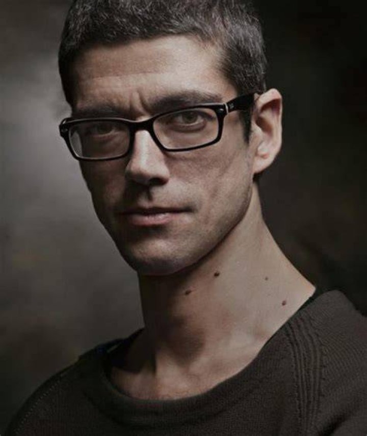 Javier Botet Biography