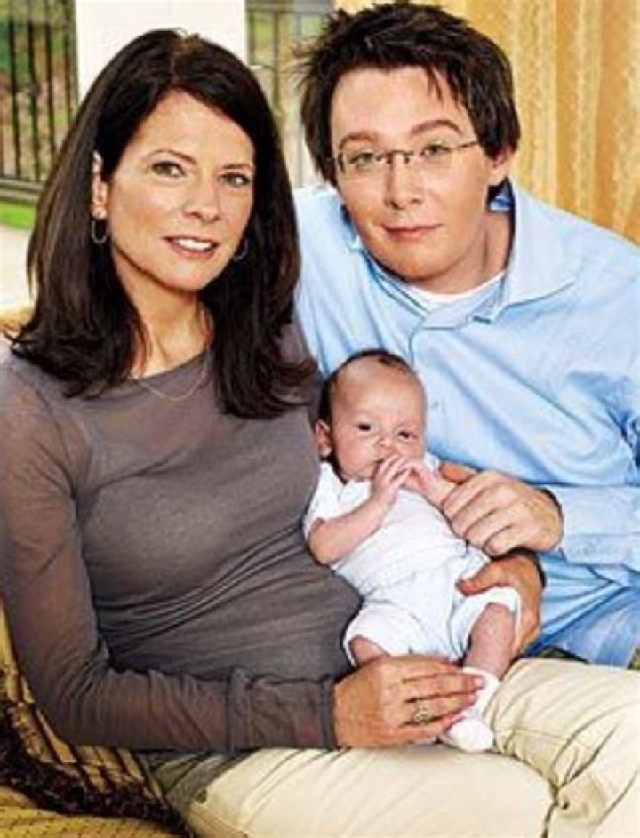 Jaymes Foster Husband: A Deep Dive Into Her Life And Relationships