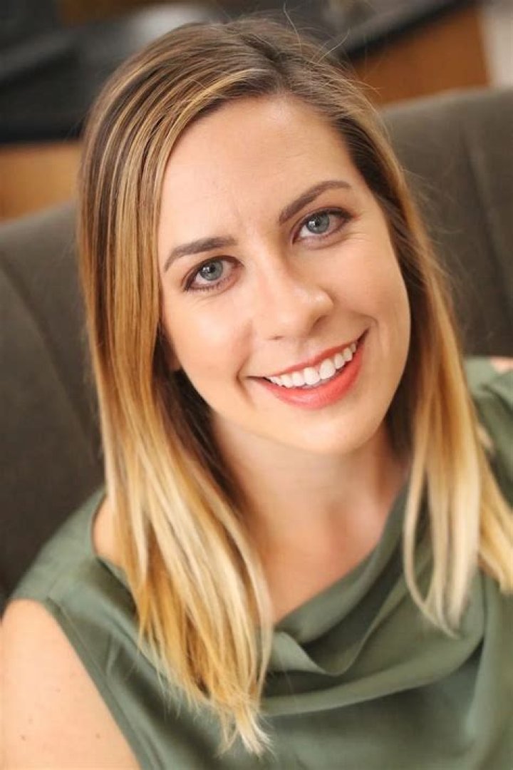Jenna Lee Biography