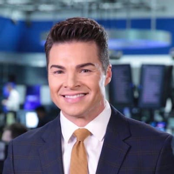 Jorge Estevez Bio, Age, Height, Partner, Salary, Net Worth, WSB-TV