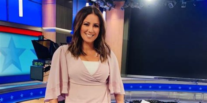 Julie Banderas Biography