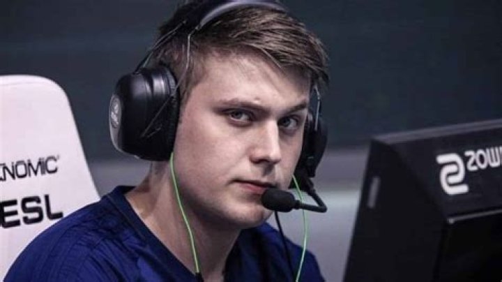 k0nfig reportedly set to join Astralis CS:GO squad from Complexity