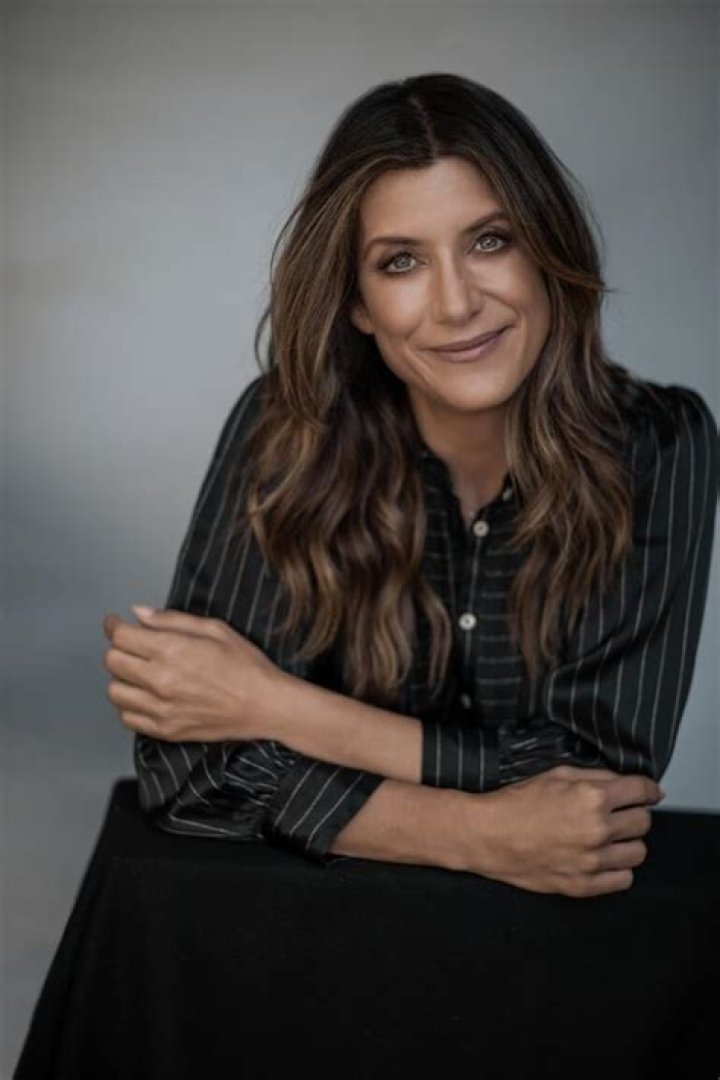 Kate Walsh Biography