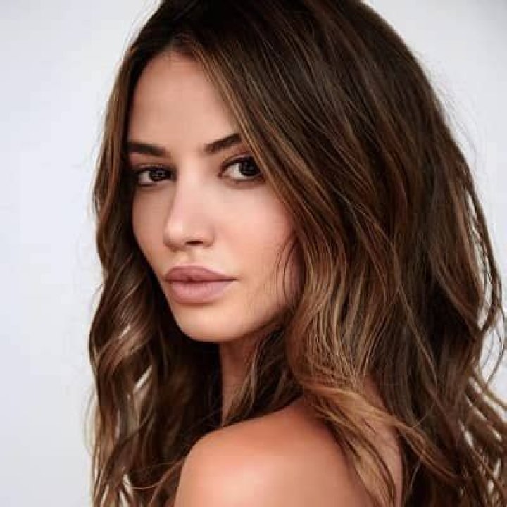Keleigh Sperry - Bio, Age, Net Worth, Height, Married, Nationality, Body Measurement, Career