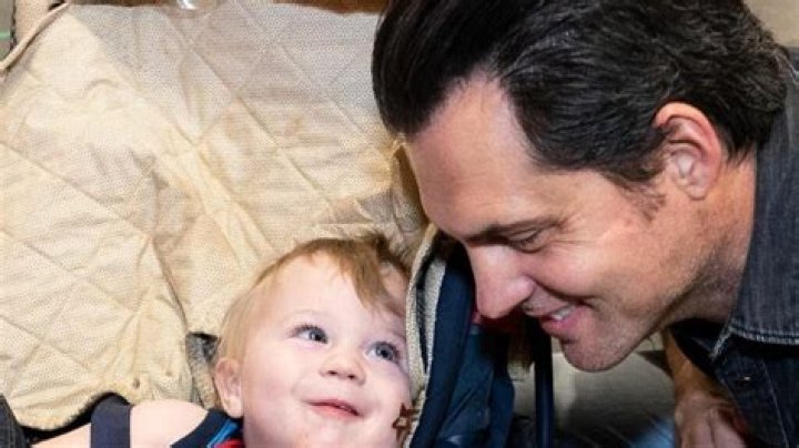 Kristoffer Polaha’s Scar on the Left Side of His Face!