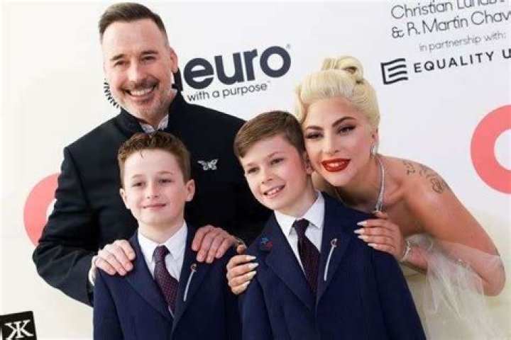 Lady Gaga Et Son Fils